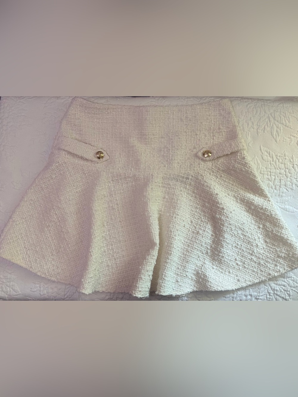 H&M Cream Tweed Mini Skirt